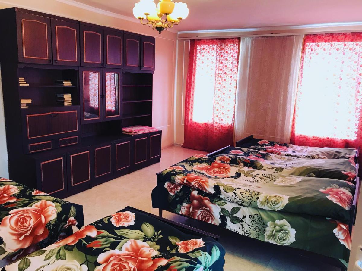 Hayq Guest House Goris Exterior photo